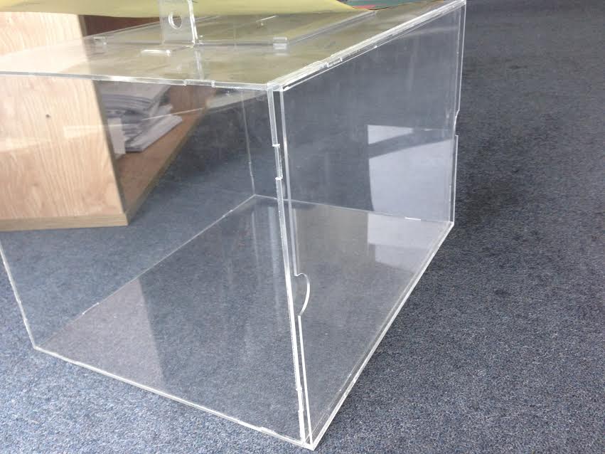 Hộp Mica trong suốt thumb