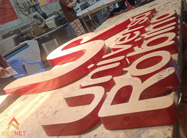 Quy trinh gia cong chu noi mica 1